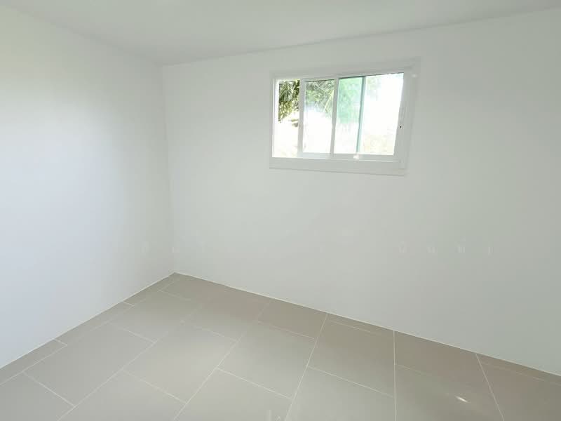 หมู่บ้านรุ่งกิจวิลล่า 4 ซอยร่มเกล้า 54 แขวงคลองสามประเวศ เขตลาดกระบัง, Bangkok, ร่มเกล้า54, Khlong Sam Prawet, Lat Krabang, Bangkok, 2 Bedrooms, 80 sqm, Townhouse For Sale, by นภัสศรณ์ วงศ์สินไทยกร (นันท์), 500192052 - DDproperty.com