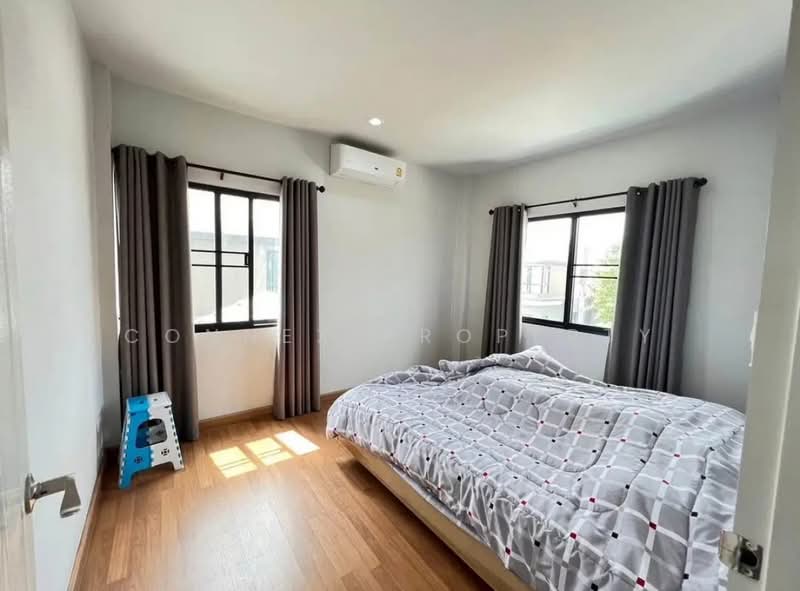 Warabodin Rangsit Klong 3, Pathum Thani, Along Khlong 3 Rangsit, Lat Sawai, Lam Luk Ka, Pathum Thani, 3 Bedrooms, 145 sqm, Single Detached House For Sale, by Connex Property, 500192053 - DDproperty.com