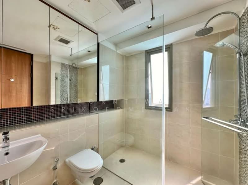 The Lakes, Bangkok, 123 Ratchadaphisek Road, Khlong Toei, Khlong Toei, Bangkok, 2 Bedrooms, 110 sqm, Condo For Rent, by Porntiwa Srikoedmeesak, 500192056 - DDproperty.com