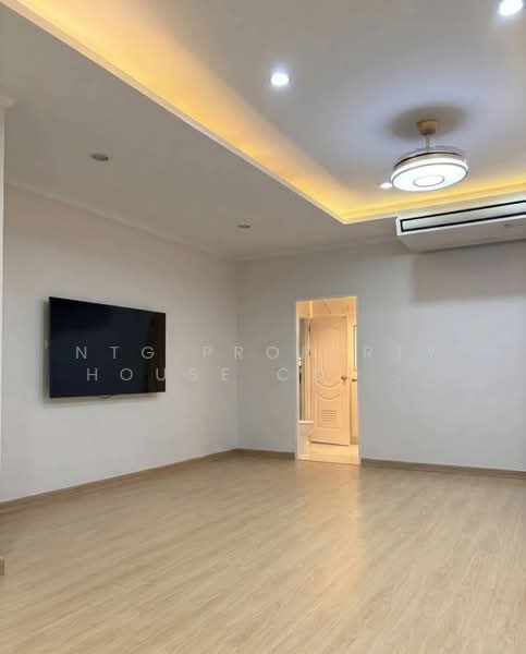 Baan Ladprao 2, Bangkok, Ladprao Road, Khlong Chan, Bang Kapi, Bangkok, 4 Bedrooms, 490 sqm, Single Detached House For Rent, by NTG Property House Co.,Ltd., 500192064 - DDproperty.com