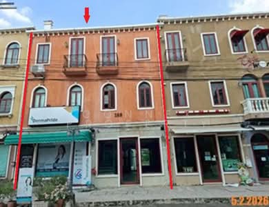 ขาย - เวนิส ดิ ไอริส, กรุงเทพ