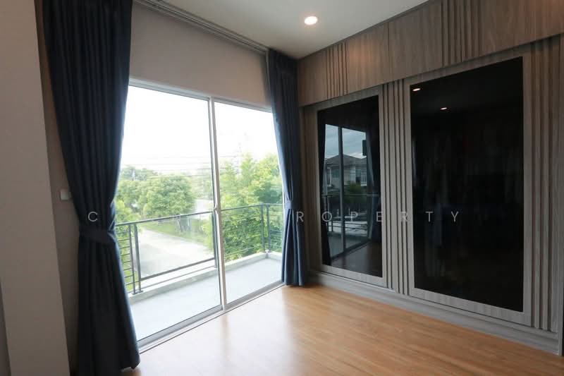 Centro Rama 9-Motorway, Bangkok, Rural Development 3 Road, Khlong Song Ton Nun, Lat Krabang, Bangkok, 4 Bedrooms, 164 sqm, Single Detached House For Sale, by Connex Property, 500192151 - DDproperty.com
