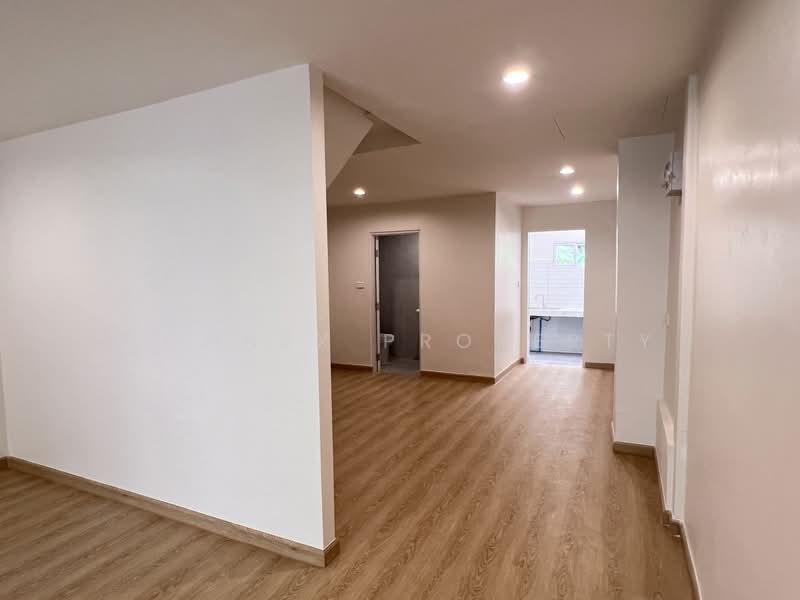 Moobaan Pimthong Nawamin, Bangkok, Soi Sudsanguan, Khlong Chaokhun Sing, Wang Thonglang, Bangkok, 2 Bedrooms, 21 sqm, Townhouse For Sale, by Connex Property, 500192162 - DDproperty.com