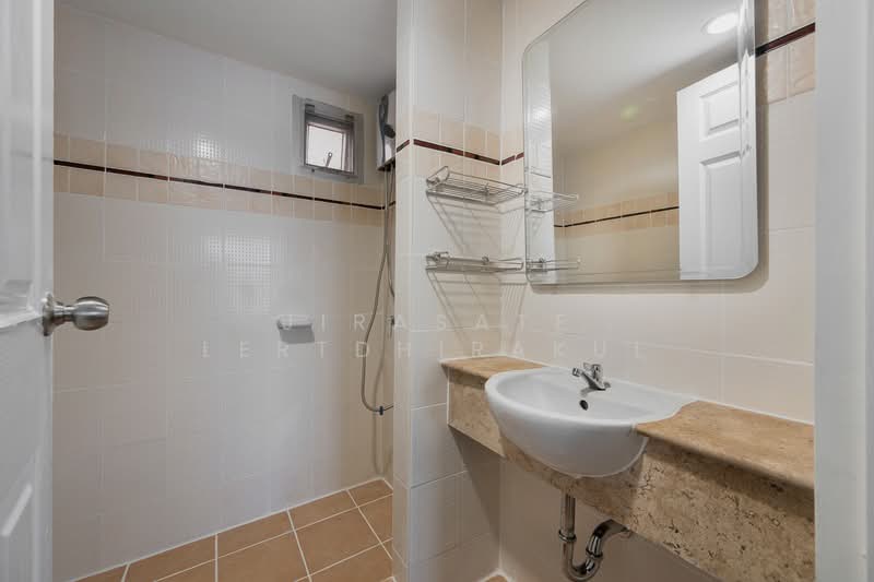 Parkview Viphavadi, Bangkok, Parkview Viphavadi 1 Kampaengphet 6, Don Mueang, Don Mueang, Bangkok, 2 Bedrooms, 64 sqm, Condo For Sale, by Jirasate Lertdhirakul, 500192190 - DDproperty.com