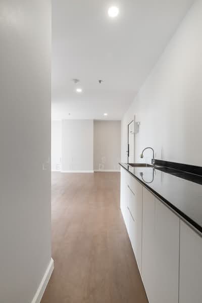 Pathumwan Resort, Bangkok, Phayathai Road, Thanon Phaya Thai, Ratchathewi, Bangkok, 2 Bedrooms, 60 sqm, Condo For Sale, by Jirasate Lertdhirakul, 500192191 - DDproperty.com