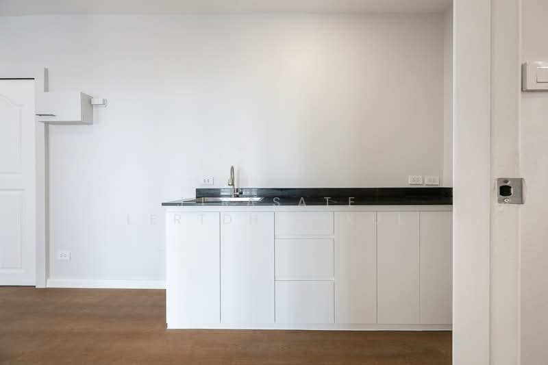 Pathumwan Resort, Bangkok, Phayathai Road, Thanon Phaya Thai, Ratchathewi, Bangkok, 2 Bedrooms, 60 sqm, Condo For Sale, by Jirasate Lertdhirakul, 500192191 - DDproperty.com