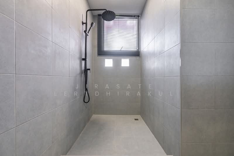 Pathumwan Resort : ปทุมวัน รีสอร์ท, กรุงเทพ, ถนนพญาไท, ถนนพญาไท, ราชเทวี, กรุงเทพ, 60 ตร.ม., คอนโด ขาย, โดย Jirasate Lertdhirakul, 500192191 - DDproperty.com