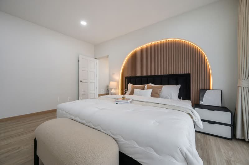 ขาย - Floraville Condominium : ฟลอร่าวิลล์ คอนโดมิเนียม, กรุงเทพ