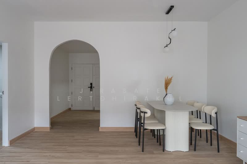 Floraville Condominium, Bangkok, 51 Pattanakarn, Suan Luang, Suan Luang, Bangkok, 2 Bedrooms, 101 sqm, Condo For Sale, by Jirasate Lertdhirakul, 500192192 - DDproperty.com