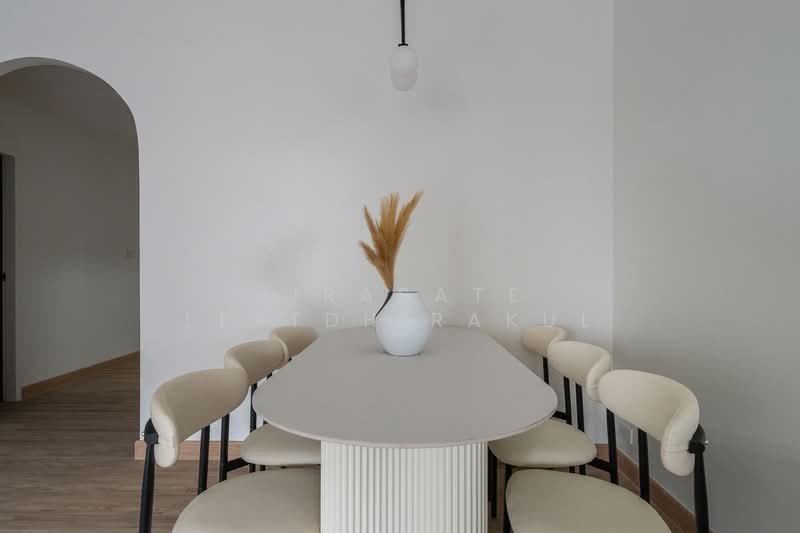 Floraville Condominium, Bangkok, 51 Pattanakarn, Suan Luang, Suan Luang, Bangkok, 2 Bedrooms, 101 sqm, Condo For Sale, by Jirasate Lertdhirakul, 500192192 - DDproperty.com