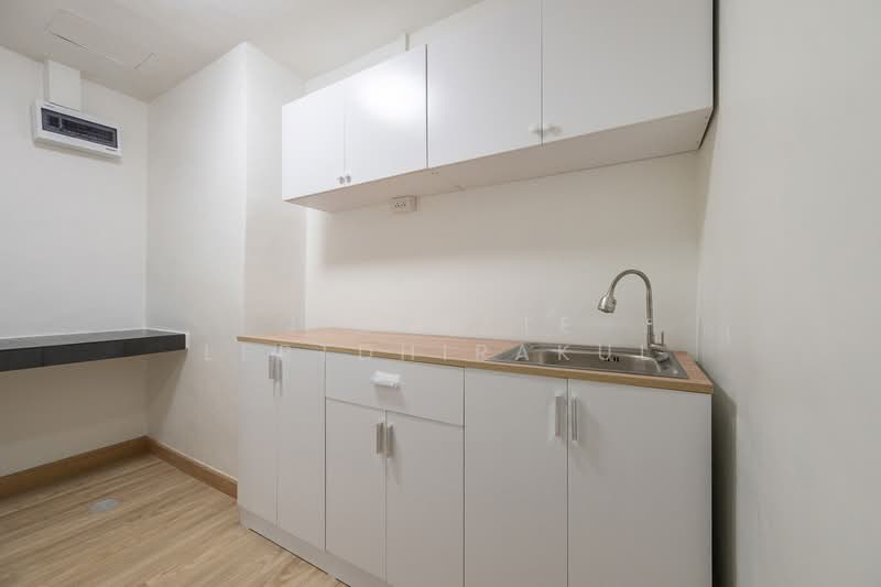 ขาย - Floraville Condominium : ฟลอร่าวิลล์ คอนโดมิเนียม, กรุงเทพ