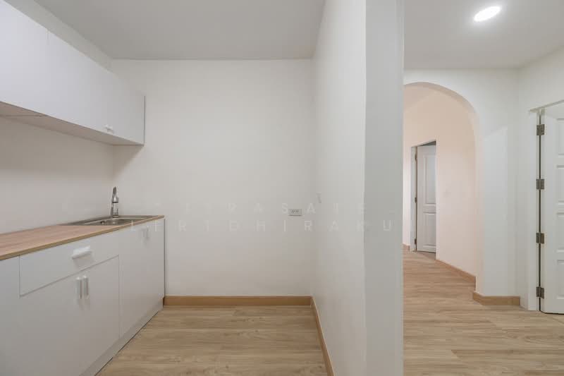 Floraville Condominium, Bangkok, 51 Pattanakarn, Suan Luang, Suan Luang, Bangkok, 2 Bedrooms, 101 sqm, Condo For Sale, by Jirasate Lertdhirakul, 500192192 - DDproperty.com