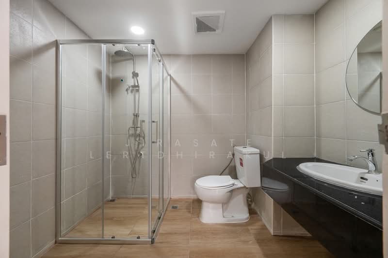 Floraville Condominium, Bangkok, 51 Pattanakarn, Suan Luang, Suan Luang, Bangkok, 2 Bedrooms, 101 sqm, Condo For Sale, by Jirasate Lertdhirakul, 500192192 - DDproperty.com