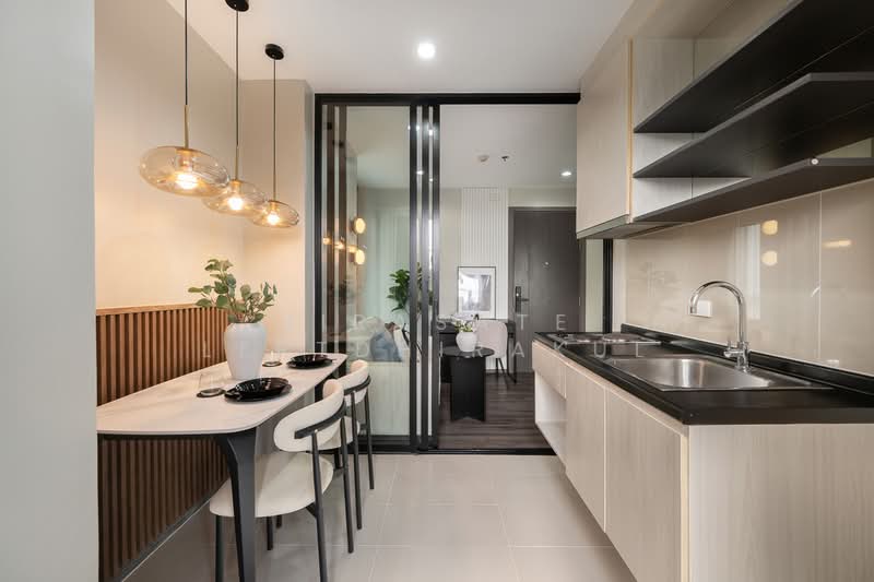 The Base Park East Sukhumvit 77, Bangkok, 99 Soi Pridi Banomyong 2, Phra Kanong Nua, Watthana, Bangkok, 1 Bedroom, 30 sqm, Condo For Sale, by Jirasate Lertdhirakul, 500192193 - DDproperty.com