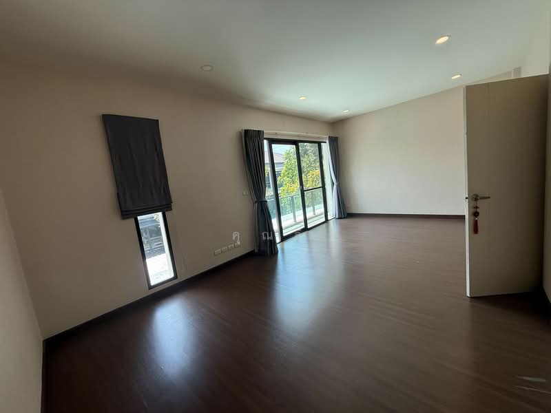 The City Pattanakarn, Bangkok, On Nut Road, Prawet, Prawet, Bangkok, 4 Bedrooms, 262 sqm, Single Detached House For Sale, by คุณลี, 500192195 - DDproperty.com