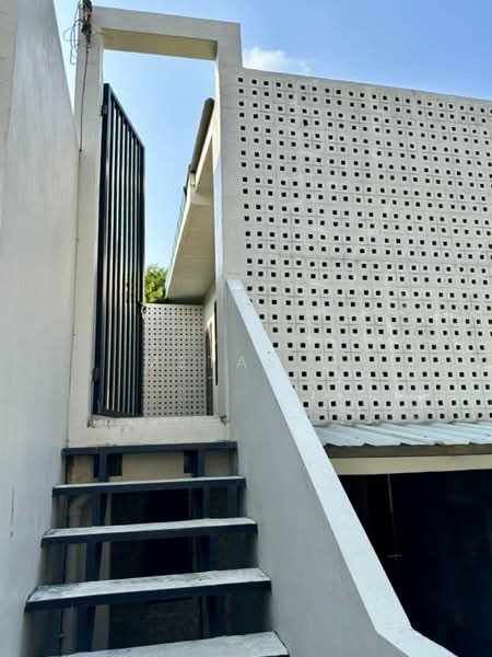 Home Office - Sutthisan, Bangkok, Samsen Nok, Huai Khwang, Bangkok, 4 Bedrooms, 200 sqm, Single Detached House For Sale, by Metas M, 500192197 - DDproperty.com