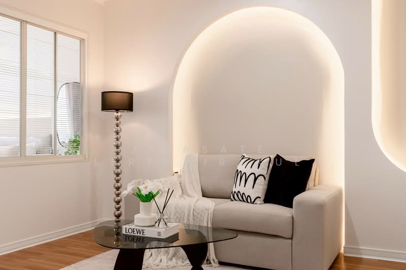 Lumpini Place Phahol-Saphankhwai, Bangkok, 171 Pradipat Road, Samsen Nai, Phaya Thai, Bangkok, 1 Bedroom, 35 sqm, Condo For Sale, by Jirasate Lertdhirakul, 500192199 - DDproperty.com