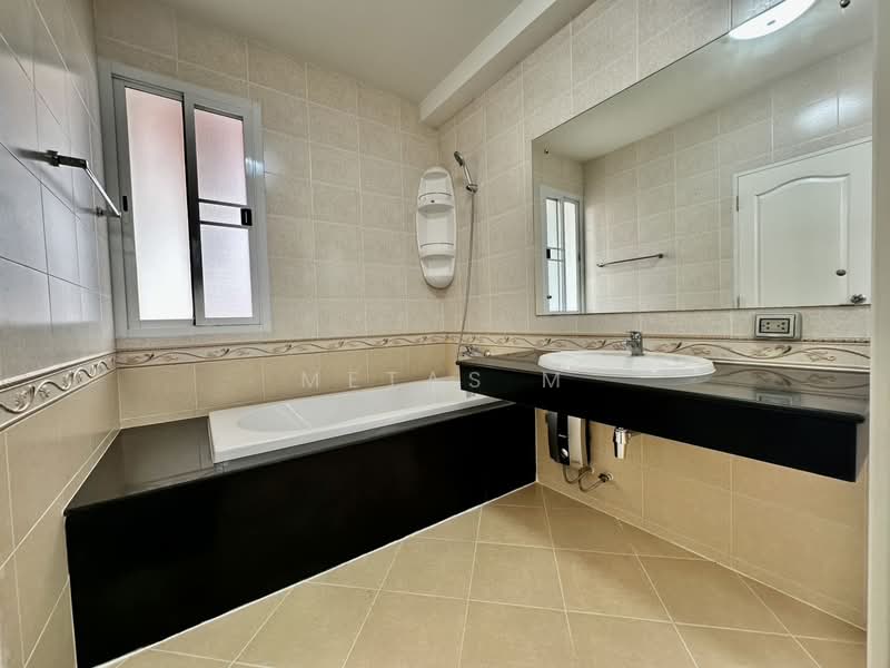 Blue Lagoon Bangna-Trad KM. 8, Bangkok, Kanchanaphisek Road, Dok Mai, Prawet, Bangkok, 3 Bedrooms, 250 sqm, Single Detached House For Sale, by Metas M, 500192204 - DDproperty.com