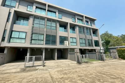 ขาย - Arco Home Office เอกมัย-รามอินทรา, กรุงเทพ