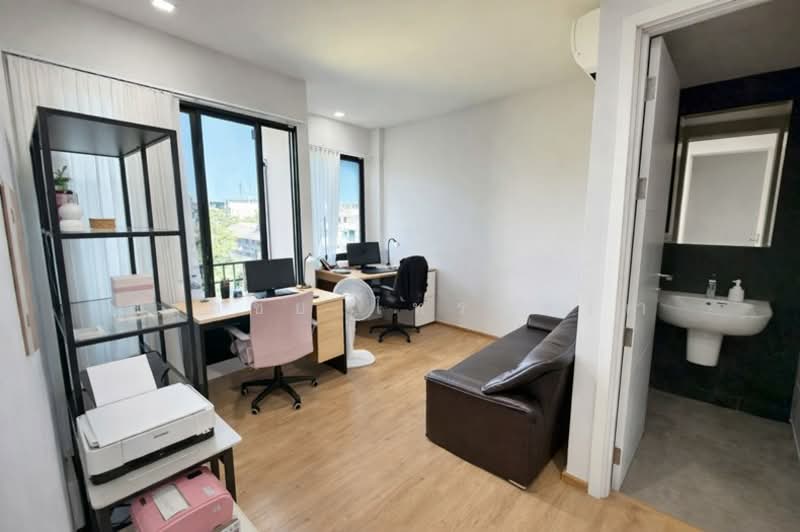 Arco Home Office เอกมัย-รามอินทรา, กรุงเทพ, คลองจั่น, บางกะปิ, กรุงเทพ, 365 ตร.ม., ทาวน์เฮ้าส์ ขาย, โดย สง่าชัย ไทรทองคำ, 500192210 - DDproperty.com