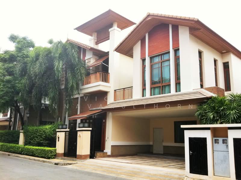 Baan Sansiri Sukhumvit 67, Bangkok, 32 Soi Sukhumvit 67, Phra Kanong Nua, Watthana, Bangkok, 4 Bedrooms, 450 sqm, Single Detached House For Rent, by Vichai  Annavakulthorn, 500192227 - DDproperty.com