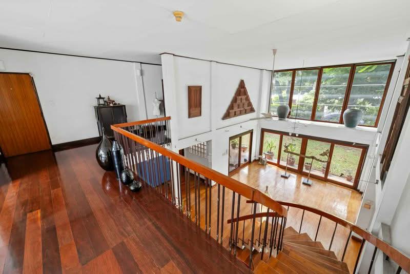 ขาย - บ้านเดี่ยว 288 ตรว. สุขุมวิท 38, กรุงเทพ