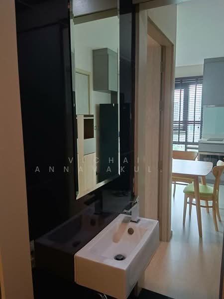 Rhythm Sukhumvit 36-38, Bangkok, 55 Soi Sukhumvit 36, Sukhumvit Road, Phra Kanong, Khlong Toei, Bangkok, 1 Bedroom, 49 sqm, Condo For Rent, by Vichai  Annavakulthorn, 500192250 - DDproperty.com