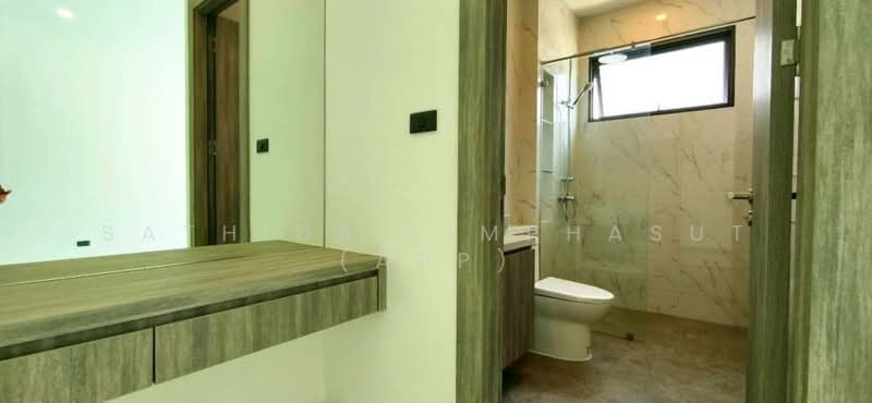 Grand Family Villa Luxury 5-Bedroom Oasis In Chaiyapruek, Chon Buri (Pattaya), Nong Hin 5, Muang Pattaya, Amphoe Bang Lamung, Chang Wat Chon Buri 20150, Thailand, Nong Pru, Bang Lamung (Pattaya), Chon Buri (Pattaya), 5 Bedrooms, 190 sqm, Villa For Rent, by Sathida Limphasut (App), 500192257 - DDproperty.com