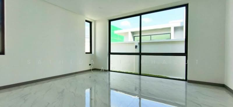 Grand Family Villa Luxury 5-Bedroom Oasis In Chaiyapruek, Chon Buri (Pattaya), Nong Hin 5, Muang Pattaya, Amphoe Bang Lamung, Chang Wat Chon Buri 20150, Thailand, Nong Pru, Bang Lamung (Pattaya), Chon Buri (Pattaya), 5 Bedrooms, 190 sqm, Villa For Rent, by Sathida Limphasut (App), 500192257 - DDproperty.com