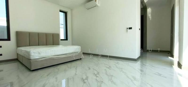 Grand Family Villa Luxury 5-Bedroom Oasis In Chaiyapruek, Chon Buri (Pattaya), Nong Hin 5, Muang Pattaya, Amphoe Bang Lamung, Chang Wat Chon Buri 20150, Thailand, Nong Pru, Bang Lamung (Pattaya), Chon Buri (Pattaya), 5 Bedrooms, 190 sqm, Villa For Rent, by Sathida Limphasut (App), 500192257 - DDproperty.com