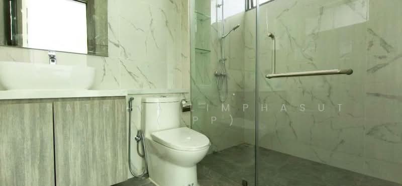 Grand Family Villa Luxury 5-Bedroom Oasis In Chaiyapruek, ชลบุรี, Nong Hin 5, Muang Pattaya, Amphoe Bang Lamung, Chang Wat Chon Buri 20150, Thailand, หนองปรือ, บางละมุง, ชลบุรี, 490 ตร.ม., วิลล่า ให้เช่า, โดย Sathida Limphasut (App), 500192267 - DDproperty.com