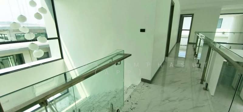 Grand Family Villa Luxury 5-Bedroom Oasis In Chaiyapruek, Chon Buri (Pattaya), Nong Hin 5, Muang Pattaya, Amphoe Bang Lamung, Chang Wat Chon Buri 20150, Thailand, Nong Pru, Bang Lamung (Pattaya), Chon Buri (Pattaya), 4 Bedrooms, 490 sqm, Villa For Rent, by Sathida Limphasut (App), 500192267 - DDproperty.com