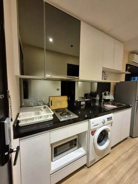 Sky Walk Residences, Bangkok, 1599 Sukhumvit Road, Phra Kanong Nua, Watthana, Bangkok, 1 Bedroom, 40 sqm, Condo For Rent, by Vichai  Annavakulthorn, 500192297 - DDproperty.com