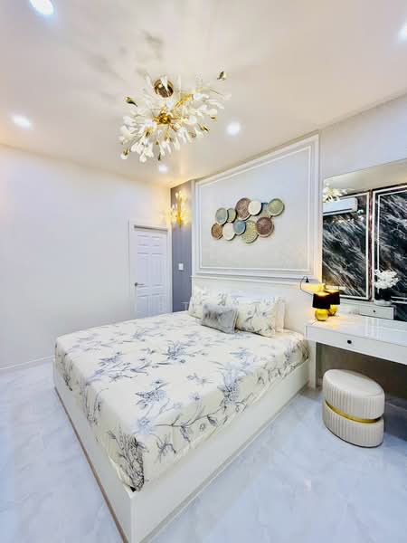 2 Bedroom Townhouse for Sale in East Pattaya, Chon Buri (Pattaya), Bang Lamung, Bang Lamung (Pattaya), Chon Buri (Pattaya), 2 Bedrooms, 96 sqm, Townhouse For Sale, by PLC Real Estate, 500192343 - DDproperty.com