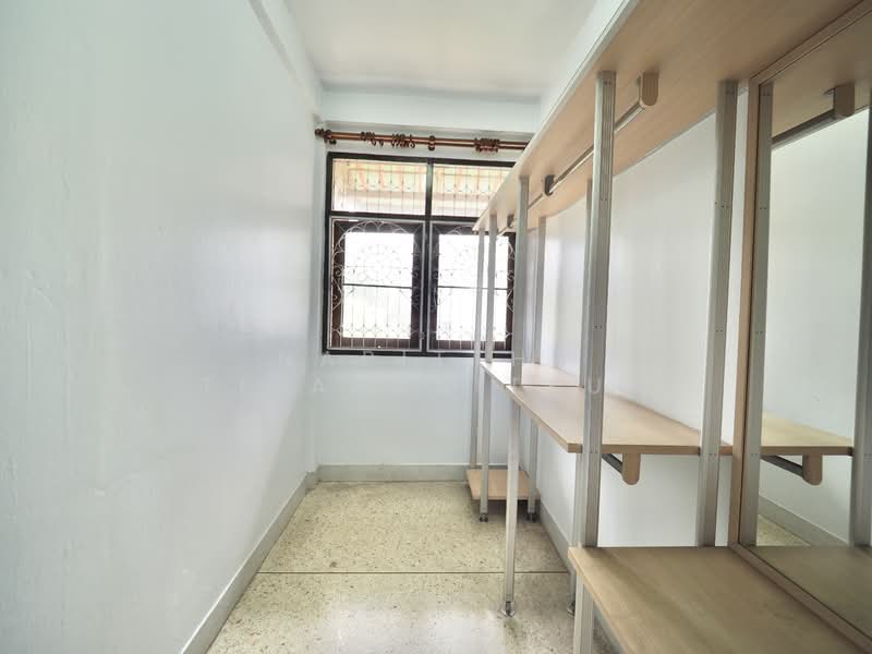 Soi Chan 6, Bangkok, จันทน์, Thung Wat Don, Sathon, Bangkok, 4 Bedrooms, 360 sqm, Townhouse For Rent, by Napittha Tiyapanitkun, 500192363 - DDproperty.com