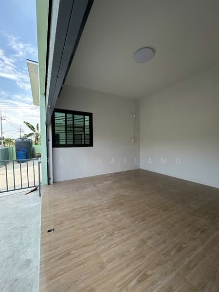 ขายหอพัก พร้อมบ้าน สร้างใหม่ จำนวน 34 ห้อง ใกล้ มาเก็ตวิลเลจรังสิต, ปทุมธานี, คูคต, ลำลูกกา, ปทุมธานี, 528 ตร.ม., กิจการ ขาย, โดย ERA Thailand, 500192376 - DDproperty.com