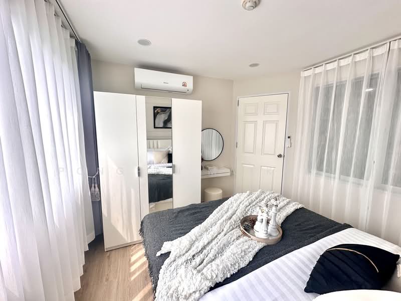 Lumpini Condo Town Bodindecha Ramkhamhaeng, Bangkok, Soi Ramkhamhaeng 43/1, Phlapphla, Wang Thonglang, Bangkok, 1 Bedroom, 28 sqm, Condo For Sale, by Pongpan Matkhao, 500192393 - DDproperty.com