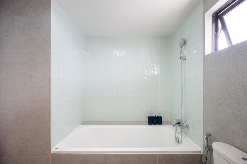 Las Colinas, Bangkok, Sukhumvit 21 Road, Khlongtoei Nua, Watthana, Bangkok, 3 Bedrooms, 240 sqm, Condo For Sale, by ตะวัน ขันเงิน, 500192404 - DDproperty.com