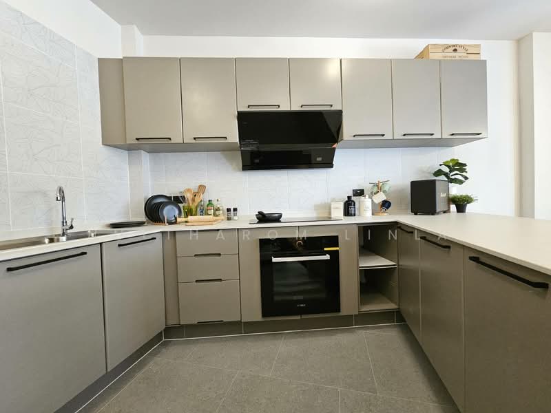 3-BR Townhouse, Bangkok, Khlong Tan Nua, Watthana, Bangkok, 3 Bedrooms, 193 sqm, Townhouse For Sale, by Nuttharom Linla , 500192411 - DDproperty.com