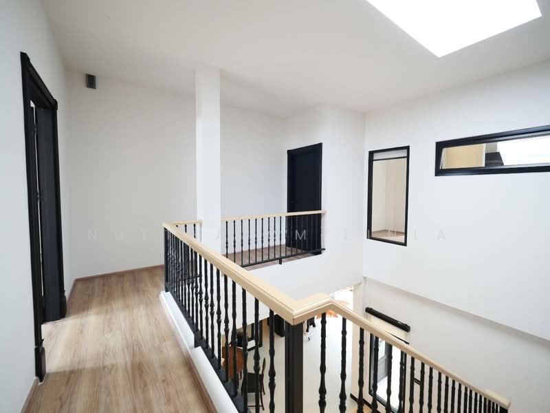 3-BR Townhouse, Bangkok, Khlong Tan Nua, Watthana, Bangkok, 3 Bedrooms, 193 sqm, Townhouse For Sale, by Nuttharom Linla , 500192411 - DDproperty.com