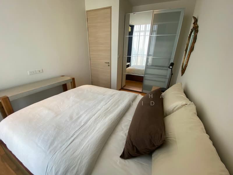 Park Origin Phrom Phong (Park 24), Bangkok, 68 Soi Sukhumvit 24, Khong Tan, Khlong Toei, Bangkok, 2 Bedrooms, 55 sqm, Condo For Rent, by Ploypatcha Chomchid, 500192417 - DDproperty.com