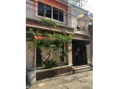 ขาย - ทาวน์เฮ้าส์ 4-ห้องนอน, กรุงเทพ