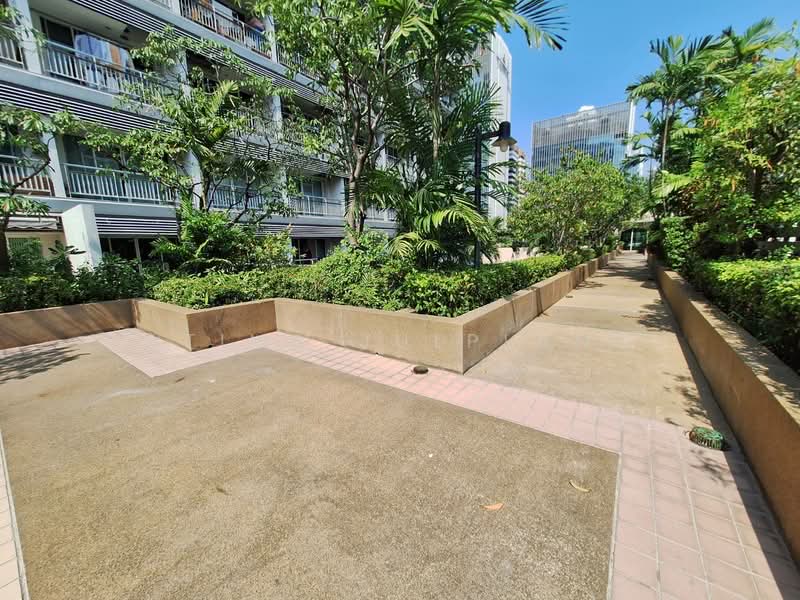 Grand Park View Asoke, Bangkok, 21 Sukhumvit Road, Khlongtoei Nua, Watthana, Bangkok, 2 Bedrooms, 48 sqm, Condo For Sale, by Prapapan Wilairojvorakul, 500192452 - DDproperty.com