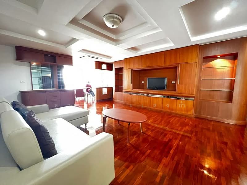 President Park Sukhumvit 24, Bangkok, 99 Sukhumvit 24 Alley, Khlongtoei Nua, Watthana, Bangkok, 3 Bedrooms, 240 sqm, Condo For Rent, by Sarika Saengkam, 500192454 - DDproperty.com
