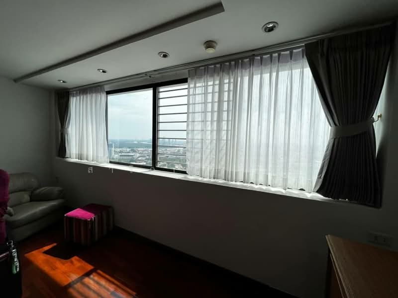 President Park Sukhumvit 24, Bangkok, 99 Sukhumvit 24 Alley, Khlongtoei Nua, Watthana, Bangkok, 3 Bedrooms, 240 sqm, Condo For Rent, by Sarika Saengkam, 500192454 - DDproperty.com
