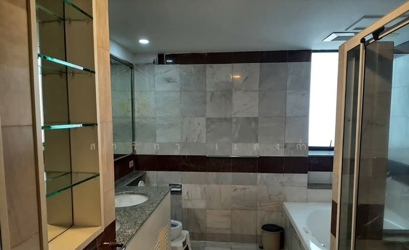 President Park Sukhumvit 24, Bangkok, 99 Sukhumvit 24 Alley, Khlongtoei Nua, Watthana, Bangkok, 3 Bedrooms, 261 sqm, Condo For Rent, by Sarika Saengkam, 500192471 - DDproperty.com