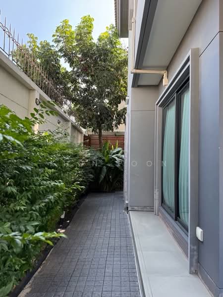 Bangkok Boulevard Srinakarin-Bangna : บางกอก บูเลอวาร์ด ศรีนครินทร์-บางนา, สมุทรปราการ, ถนน หนามแดง-บางพลี, บางแก้ว, บางพลี, สมุทรปราการ, 229 ตร.ม., บ้านเดี่ยว ขาย, โดย Khun Poon, 500192486 - DDproperty.com