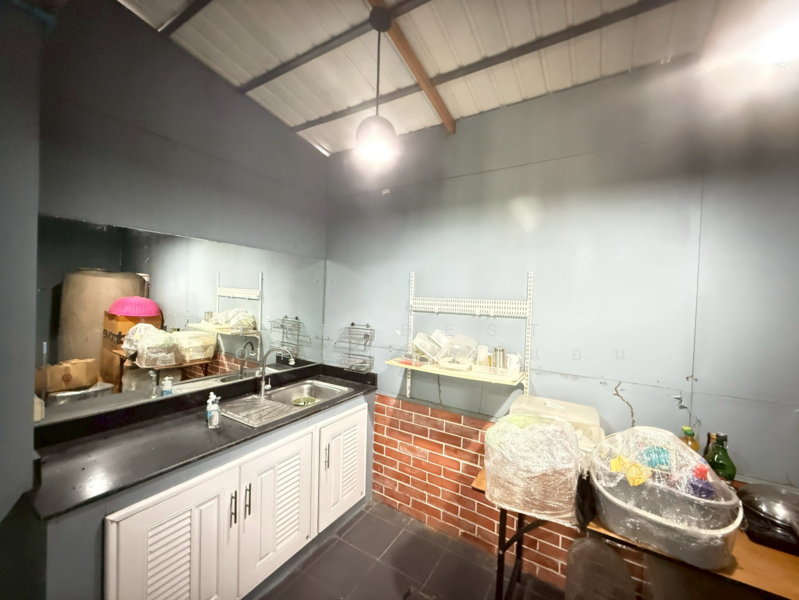 Ban Klang Mueng Ratchada 36, Bangkok, Soi Ratchada 36, Chan Kasem, Chatuchak, Bangkok, 3 Bedrooms, 100 sqm, Townhouse For Sale, by The Best Property แอน, 500192516 - DDproperty.com