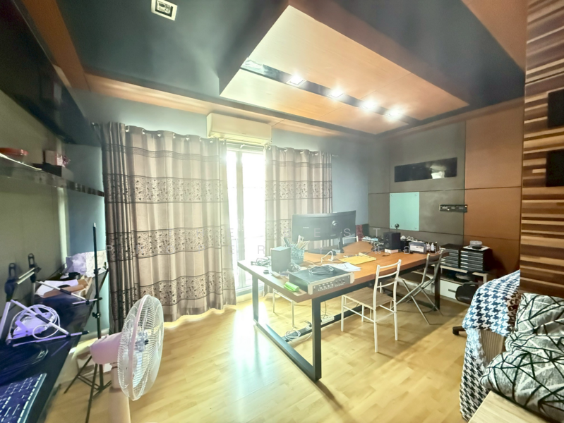 Ban Klang Mueng Ratchada 36, Bangkok, Soi Ratchada 36, Chan Kasem, Chatuchak, Bangkok, 3 Bedrooms, 100 sqm, Townhouse For Sale, by The Best Property แอน, 500192516 - DDproperty.com