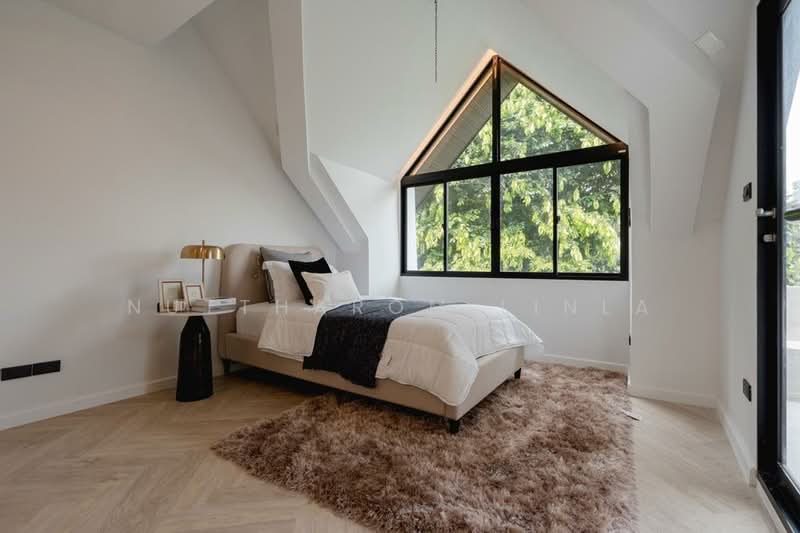 3-BR Townhouse, Bangkok, Khlong Tan Nua, Watthana, Bangkok, 3 Bedrooms, 300 sqm, Townhouse For Sale, by Nuttharom Linla , 500192522 - DDproperty.com